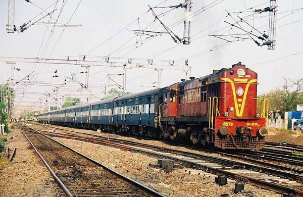 Train collides in Uttar Pradesh